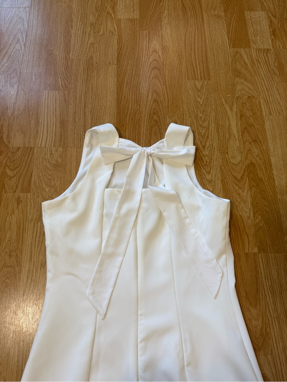 Sam Edelman Classic White Sleeveless Bow Back Sheath Dress - Size 4 ( NWT ) - Picture 5 of 15